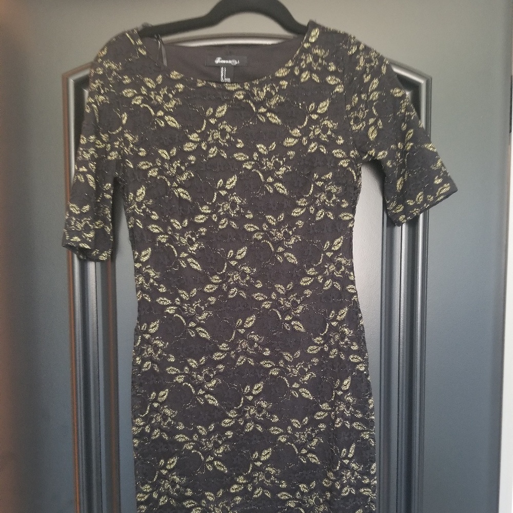 Forever 21 Bodycon Short Sleeve Dress Black/Gold Floral Women's Small